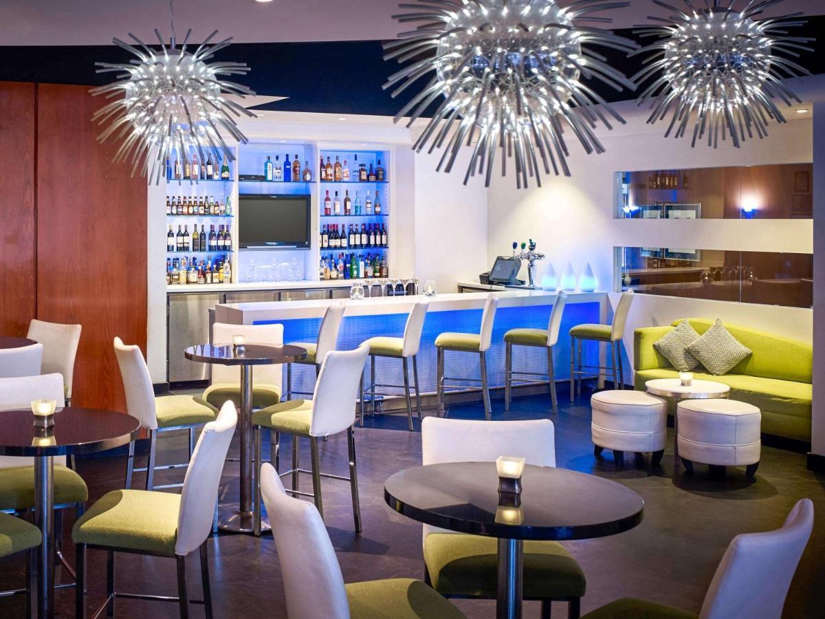 Novotel Toronto North York Eksteriør billede